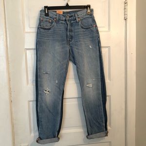 Levi’s 501 Straight Leg Cropped Jeans